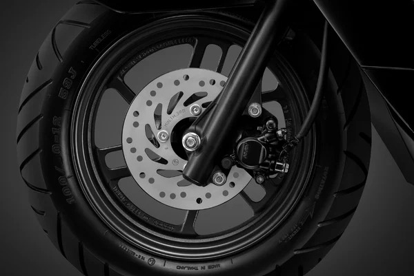 Phanh CBS Vững Vàng, An Tâm Trên Mọi Cung Đường